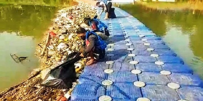 Sampah di aliran sungai Cisadane/Net