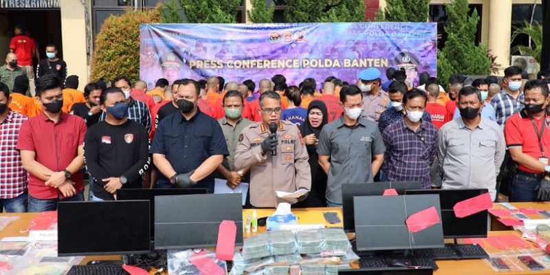 Rilis pengungkapan kasus judi di Mapolda Banten/HEN