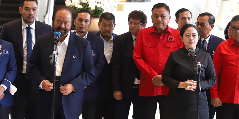 Ketua umum Nasdem Surya Paloh dengan Ketua DPP PDIP Puan Maharani usai kunjungan silaturahmi politik/Repro