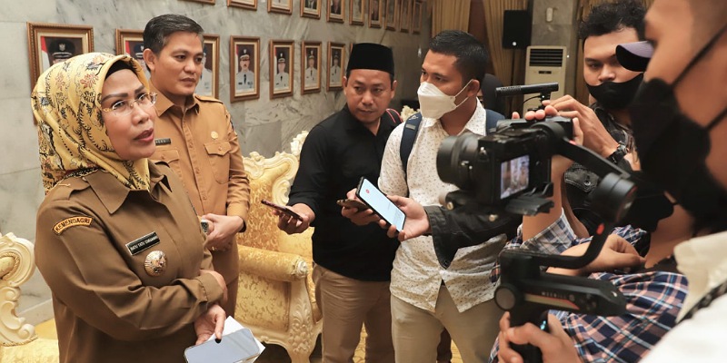 Bupati Serang Ratu Tatu Chasanah menyampaikan komitmennya terhadap keterbukaan informasi publik/QMT