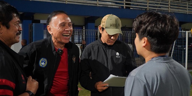 Ketum PSSI Mochamad Iriawan bersama pelatih timnas Indonesia Shin Tae Yong/PSSI