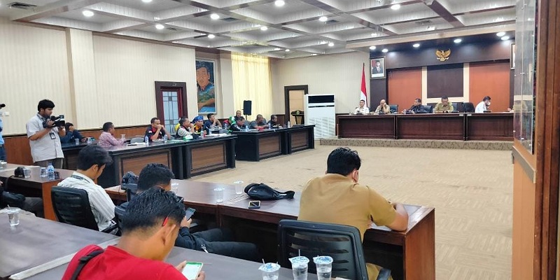 Perwakilan Ojol diterima Wakil Ketua DPRD Banten, Budi Prajogo/HDR