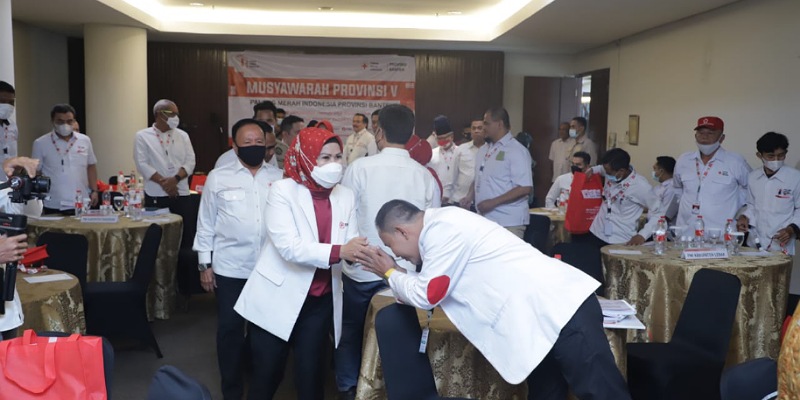 Bupati Serang Ratu Tatu Chasanah terpilih kembali secara aklamasi menjadi Ketum PMI Banten/QMT