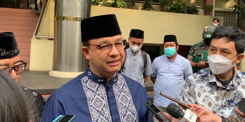 Gubernur DKI Jakarta Anies Baswedan saat melayat almarhum Prof. Dr. Azyumardi Azra/Repro