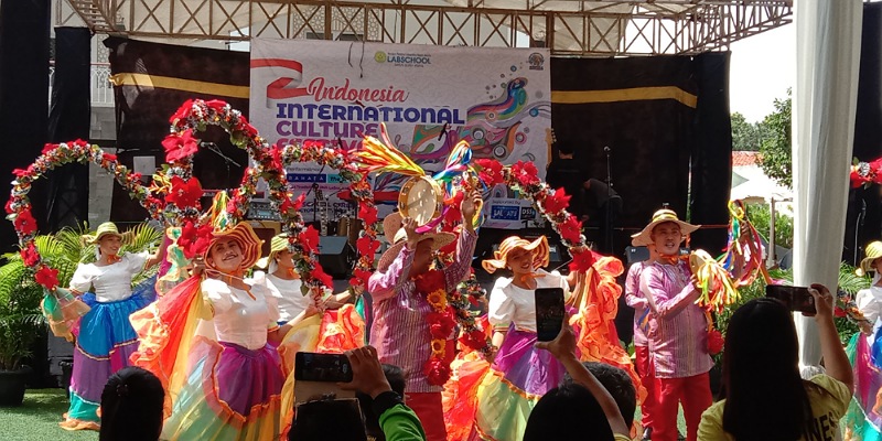 Perhelatan Indonesia International Culture Festival 2022/EDI