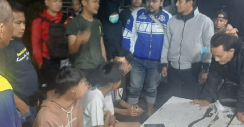 Polisi mengamankan empat remaja bersajam di Cipondoh diduga mau tawuran/Repro