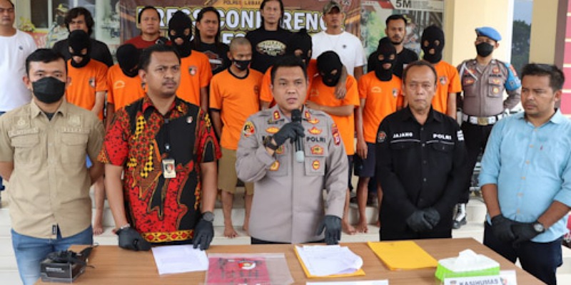 Kapolres Lebak, AKBP Wiwin Setiawan merilis penangkapan jaringan Curanmor/Repro
