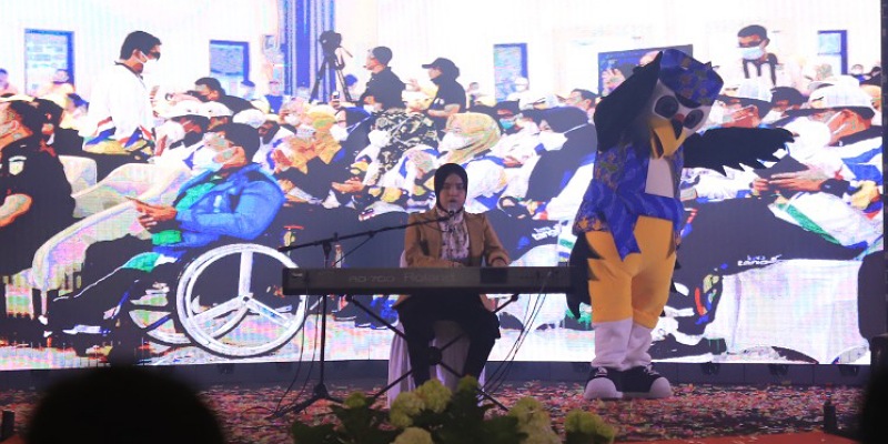 Penyanyi disabilitas Putri Ariani di pembukaan Peparprov di Kota Tangerang/Repro