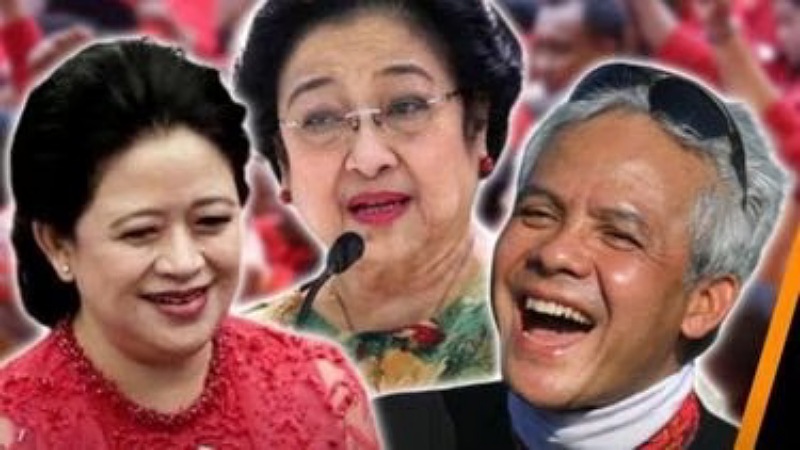Kolase Ketum PDIP Megawati Soekarnoputri diapit Puan Maharani dan Ganjar Pranowo/Net
