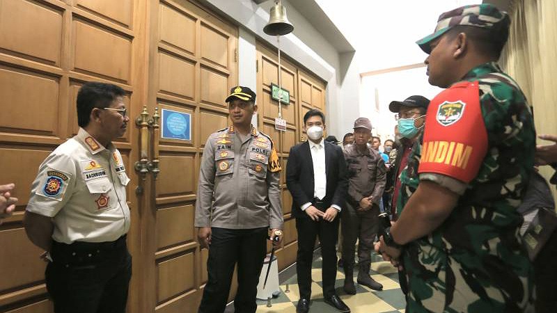 Wakil Walikota Tangerang Sachrudin bersama Forkompinda melakukan patroli malam memonitoring pelaksanaan Natal di Gereja aman/Dok