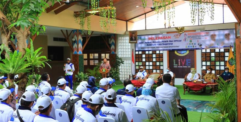 Walikota Tangerang Arief R. Wismansyah melepas 46 atlet serta 29 official Kota Tangerang yang akan berlaga di ajang  Peparprov IV Banten/Repro