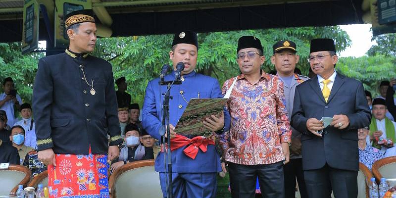 Walikota Tangerang Arief Wismansyahenywrahkan hibah tanah kepada Kemenag Kota Tangerang di HAB Kemenag Ke-77/Repro