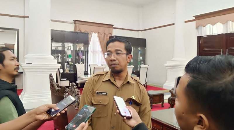 Kepala Dinas Pekerjaan Umum Penataan Ruang (PUPR) Provinsi Banten Arlan Marzan. --