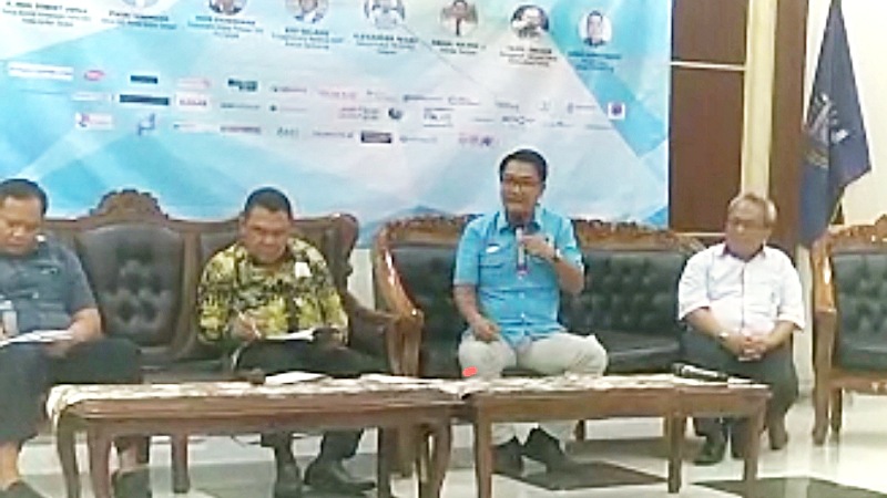 Sekum Partai Gelora Tangsel Subkhan Agung Sulstio menyampaikan pendapatnya menyoal dua tahun kepemimpinan Benyamin-Pilar. (Foto: Tangkapan Layar)