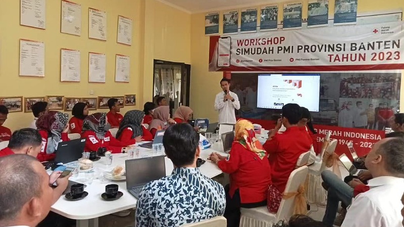 Workshop penerapan aplikasi Simudah PMI Banten. (Foto: Komat)