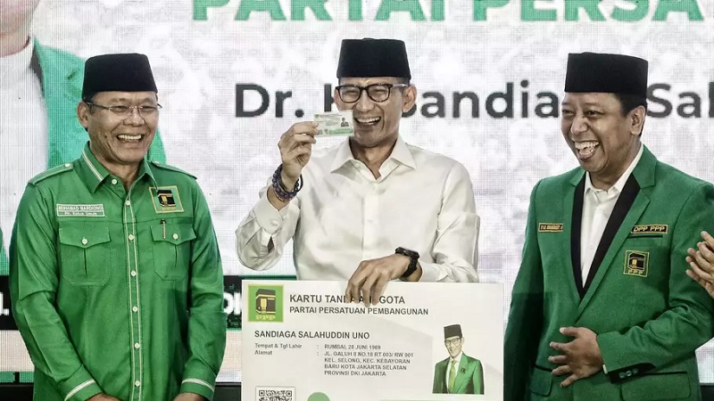 Sandiaga Uno saat resmi menjadi anggota PPP. (Foto: Net)