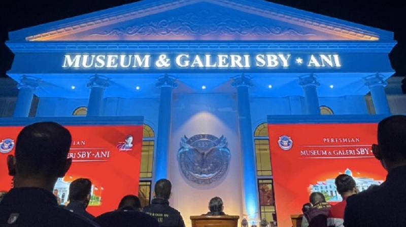 Dahlan Iskan saat hadir di peresmian museum dan galeri SBY-ANI di Pacitan.--