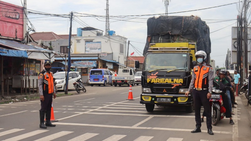 Dishub Tangerang akan batasi operasional truk tambang saat nataru. (Foto: Dok Pemkab)
