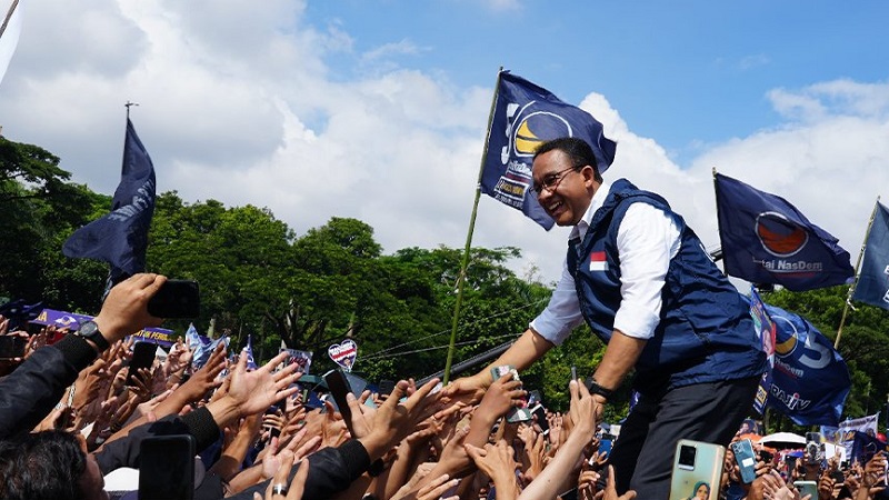 Capres nomor urut 1, Anies Baswedan saat kampanye NasDem di Bandung. (Foto: Repro)
