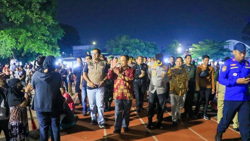Pj Walikota Tangerang Nurdin bersama jajaran Forkopimda pantau pergantian malam tanun baru. (Foto: Dok Pemkot)