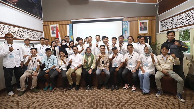 Airin Milenial Center (AMC) Kabupaten Lebak dukung Airin Rachmi Diany menang di Pilgub Banten/ (AMR/RMB)